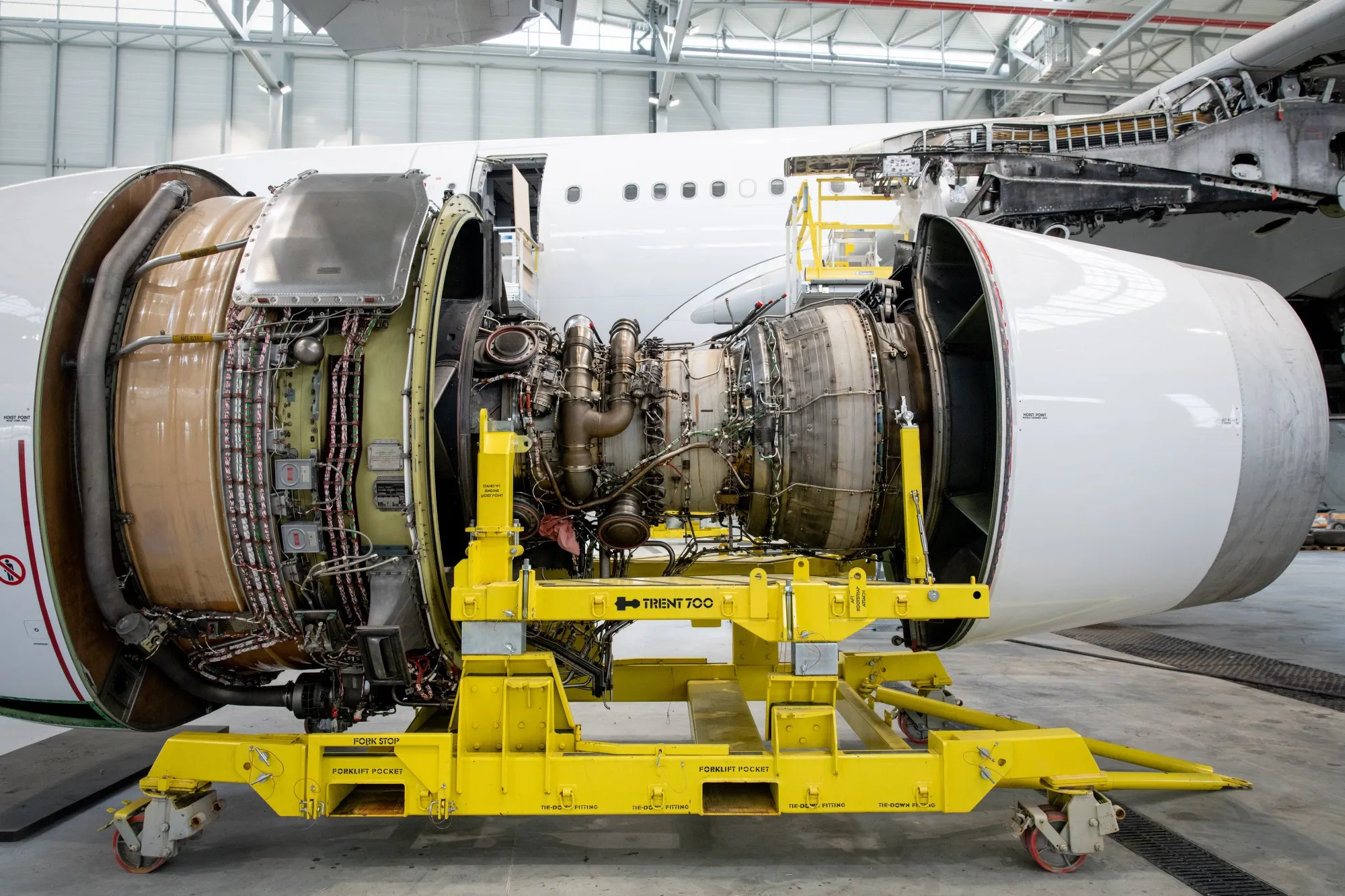 Airbus, Boeing Jet Engine Shortage Forces Airlines to Ground Planes -  Bloomberg