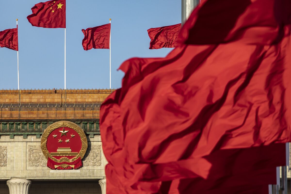 China Stops US Commerce Worker From Leaving Country, Media Say China Stops US Commerce Worker From Leaving Country, Media Say
