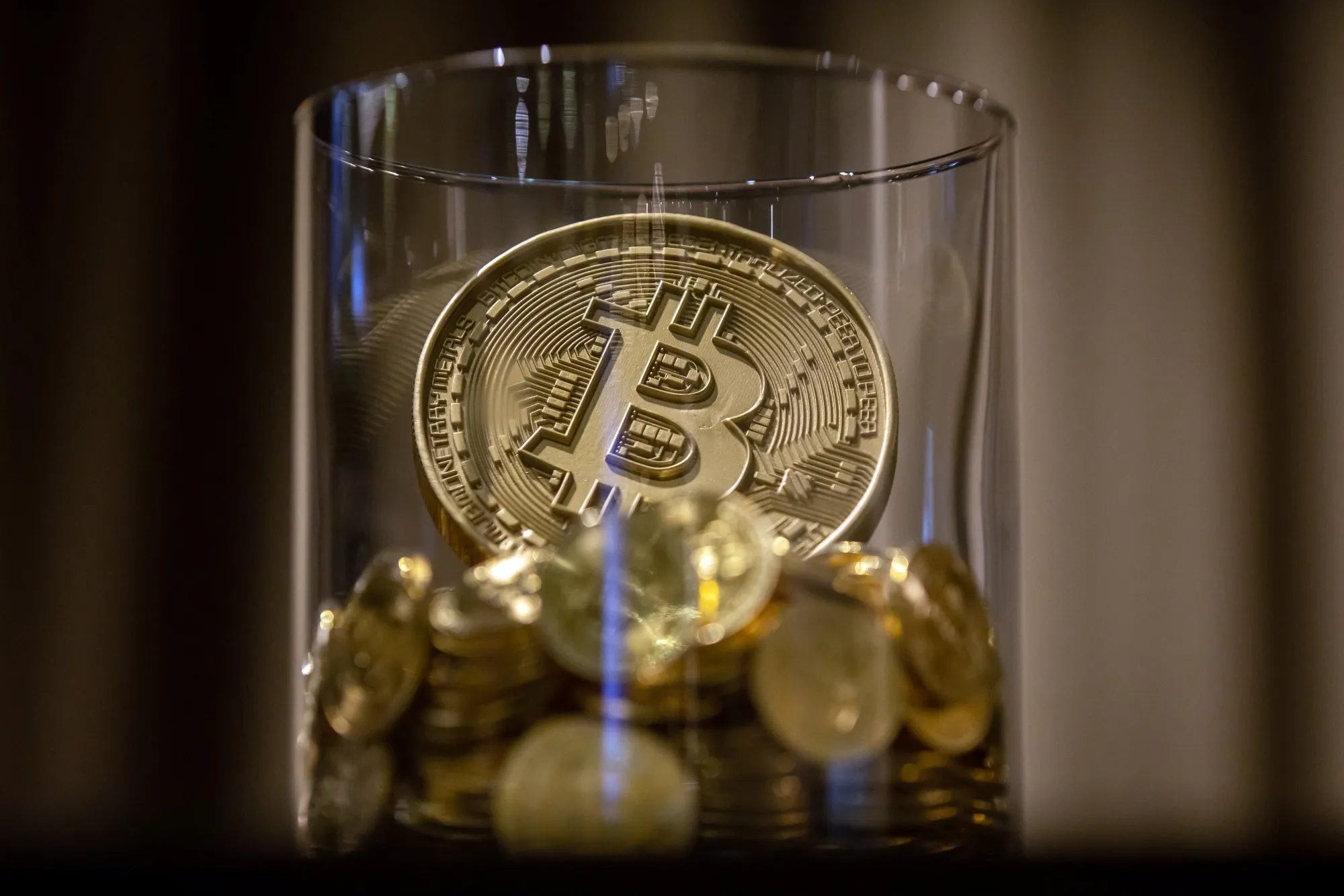Bitcoin (BTC) Jumps Above $41,000 Amid Broad Rally in Crypto Market -  Bloomberg