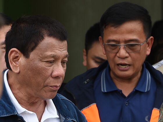 Duterte Fires Philippine Prisons Chief Who Freed Convicts