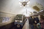 relates to On Moscow Metro, Jewelry Is a Classy Alternative to Subway Cards