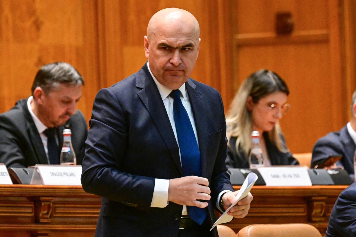 Romanian Government Approves €2.1 Billion Fiscal Package to Cut 2024 Deficit