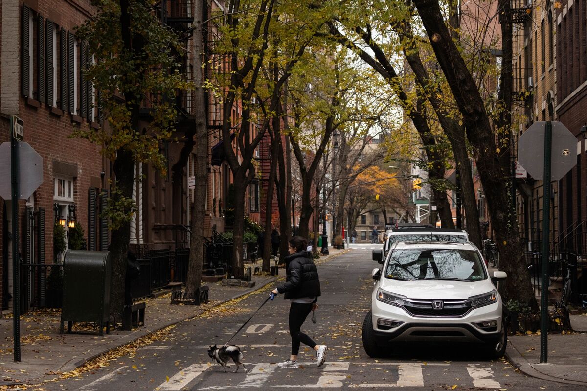 assets.bwbx.io image