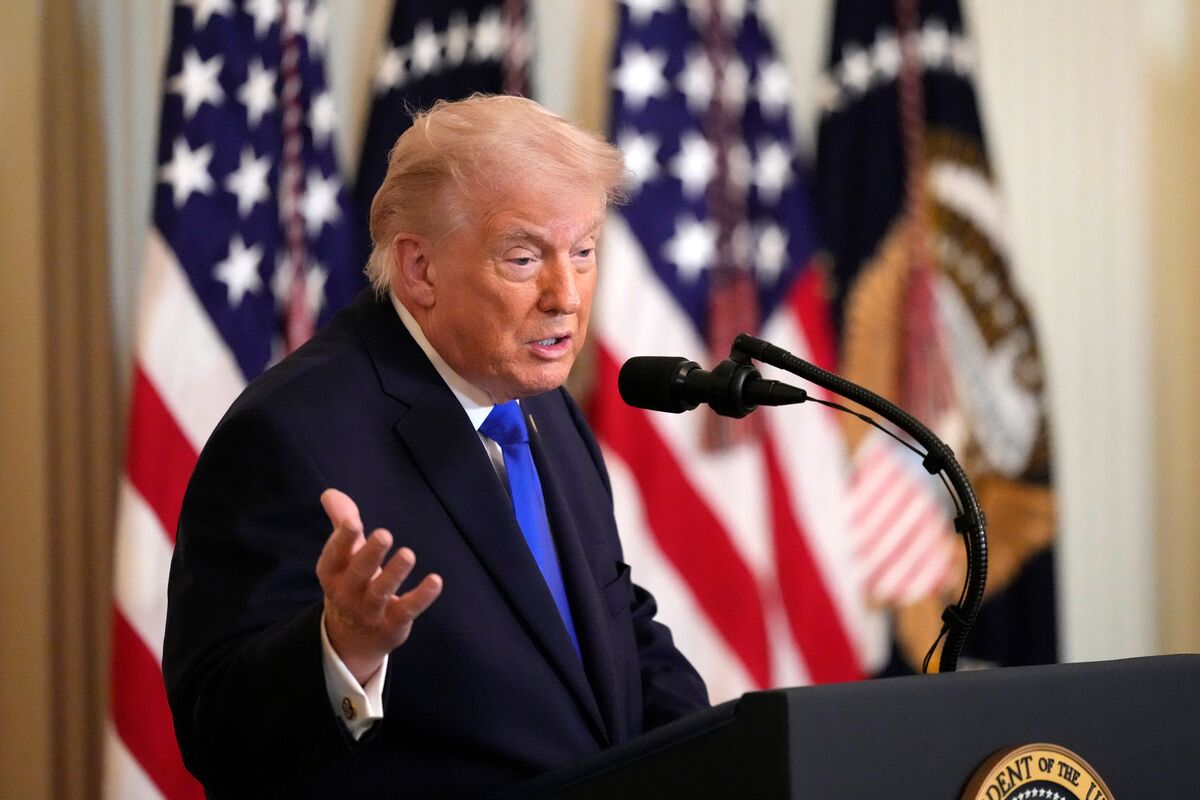 Trump Eyes New Trade Probes to Revive Tariffs After Court Defeat