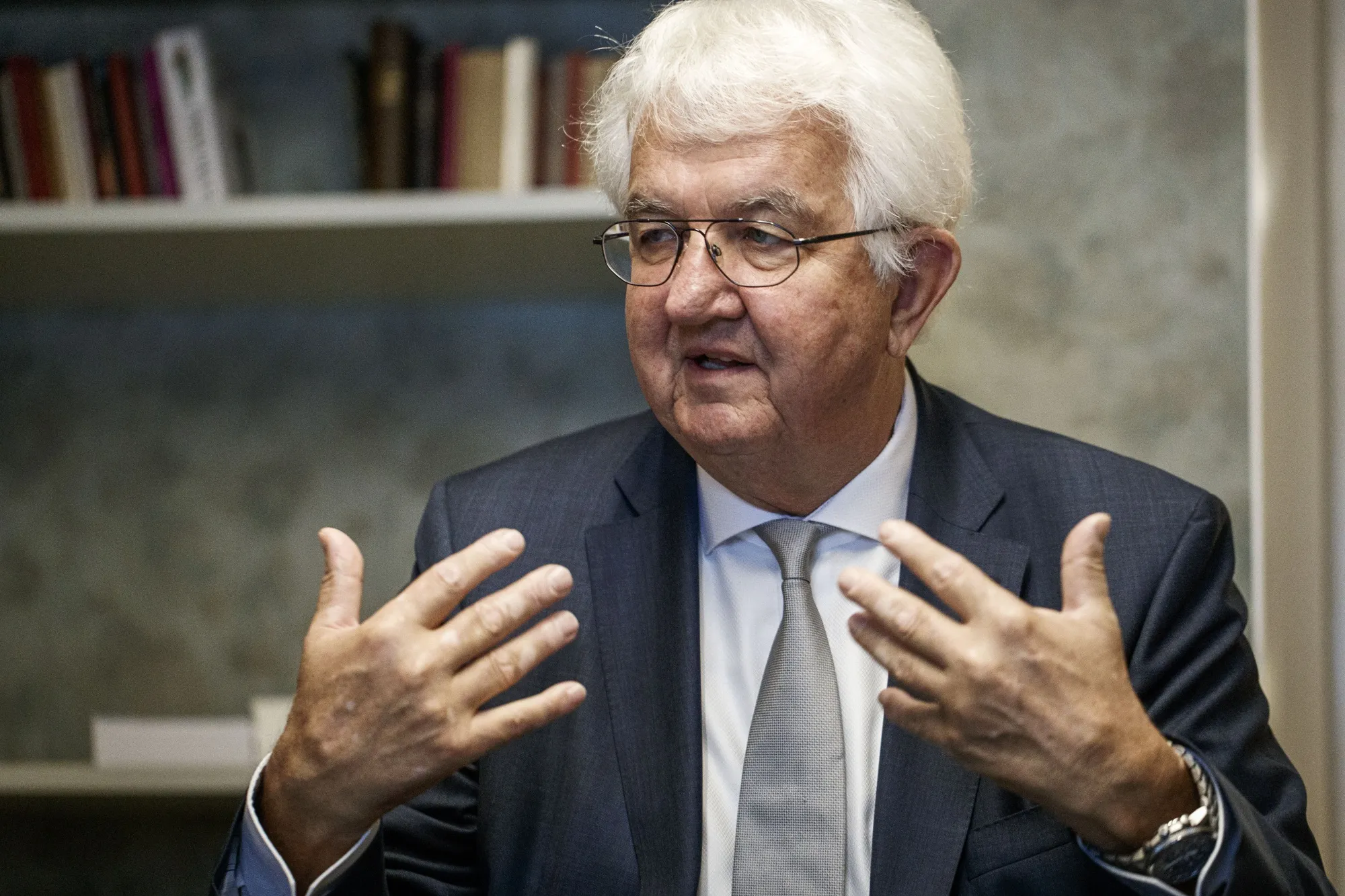 Robert Holzmann
