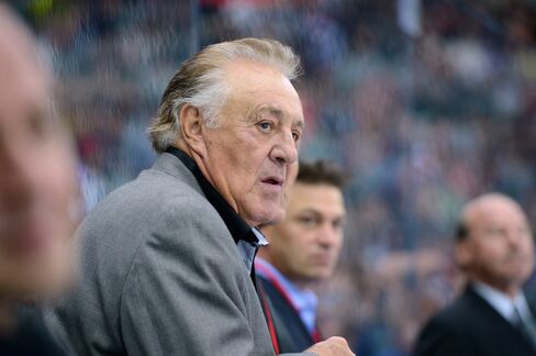 Phil Esposito