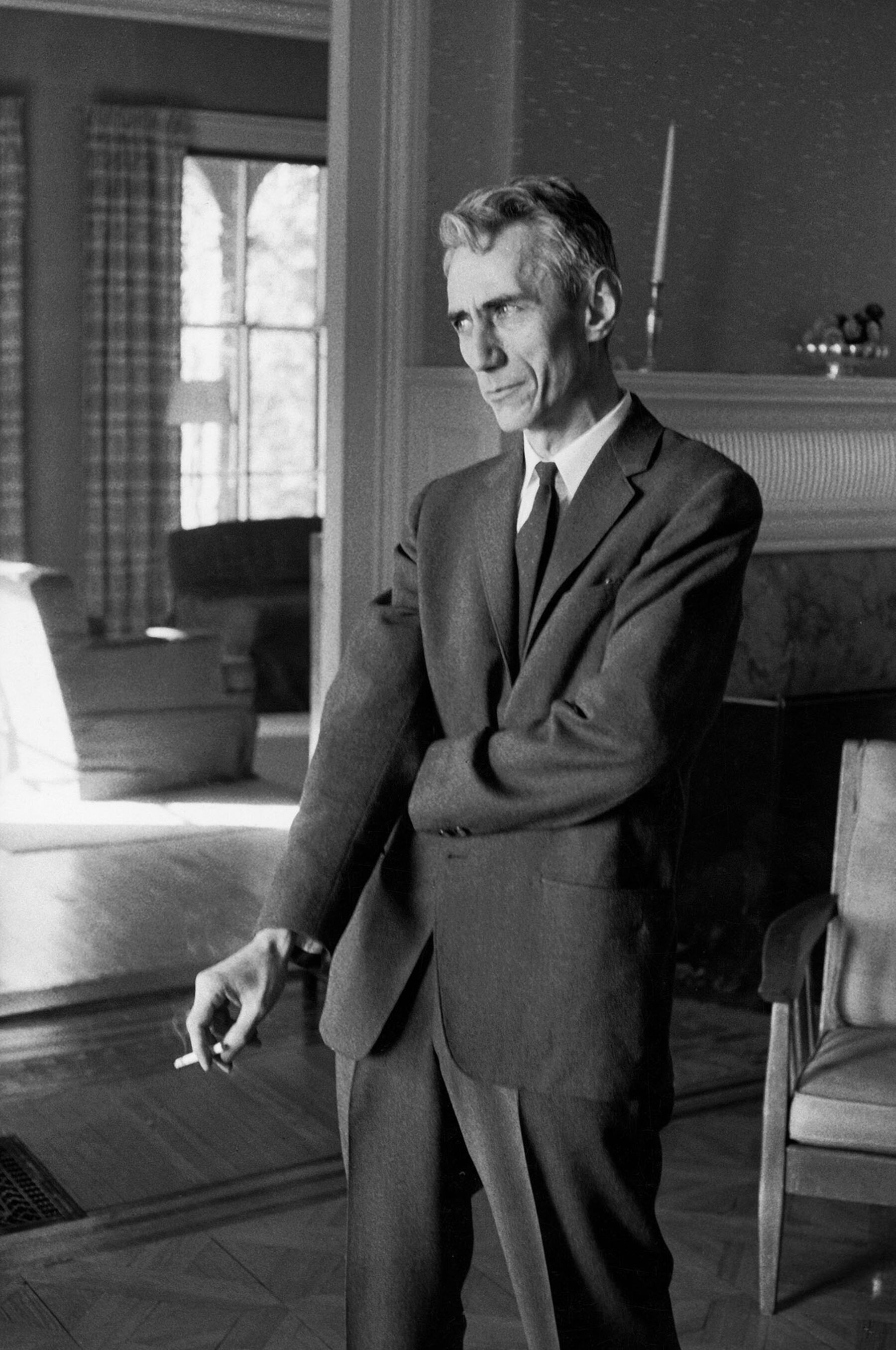 Шеннон информатика. Элвуд шеннон. Шеннон математик. Шеннон информатика. Элвуд шеннон.