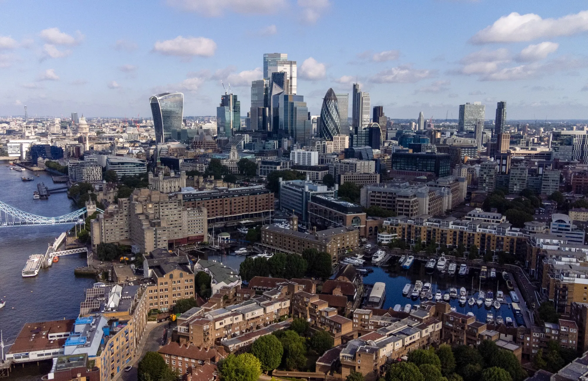 London’s&nbsp;property price premium over English homes as a whole has shrunk to its lowest in 14 years, according to data by Hamptons.