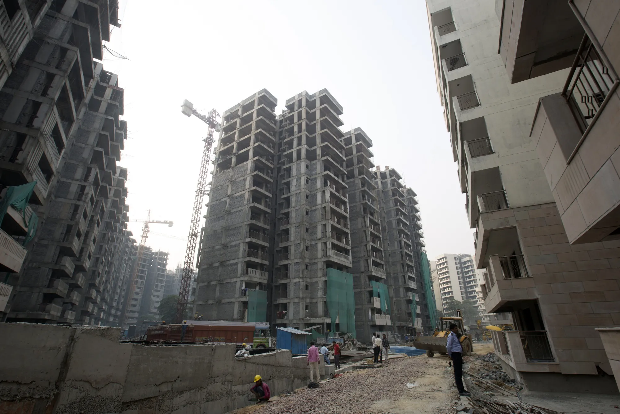 Will Future Megacities Be a Marvel or a Mess? Look at New Delhi