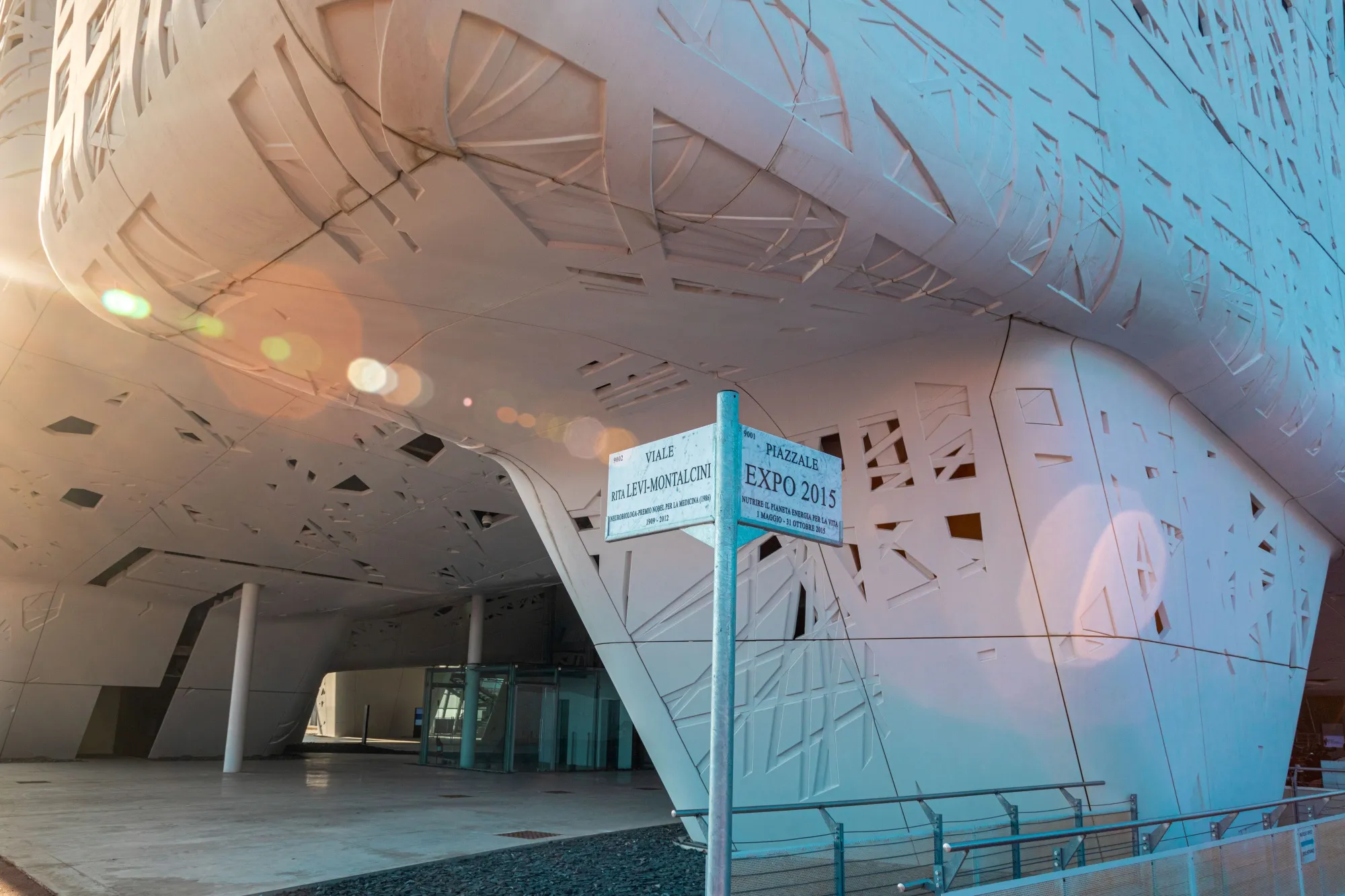 Milan Aims to Turn Abandoned Fairgrounds Into Tech Hub - Bloomberg