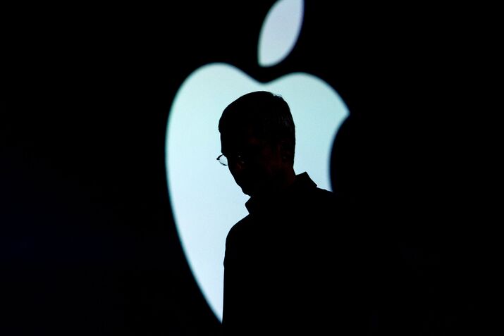 Apple Wants to Own Music Again, and Everyone Is a Target