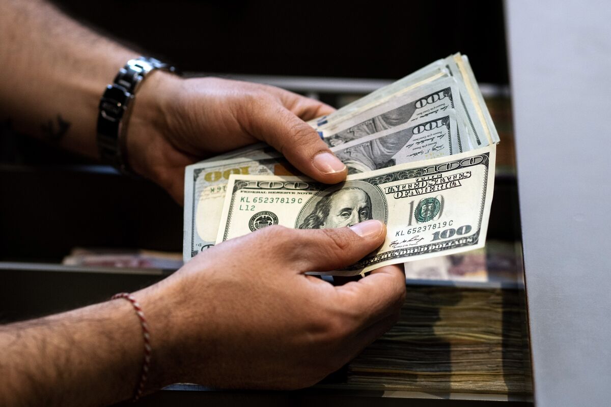 🟪"Funzionari USA escludono la politica valutaria dai nuovi accordi commerciali"