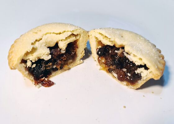 Top Chef Picks Best Mince Pie in U.K. (and It Contains Carrot)