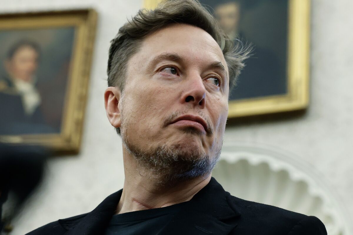 Musk Says He’s ‘Disappointed’ That Trump Tax Bill Raises Deficit Musk Says He’s ‘Disappointed’ That Trump Tax Bill Raises Deficit