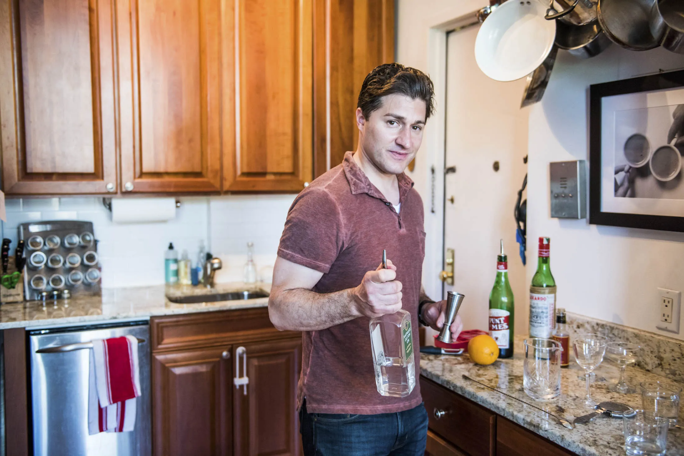 Jason Hedges making a Martinez at home.