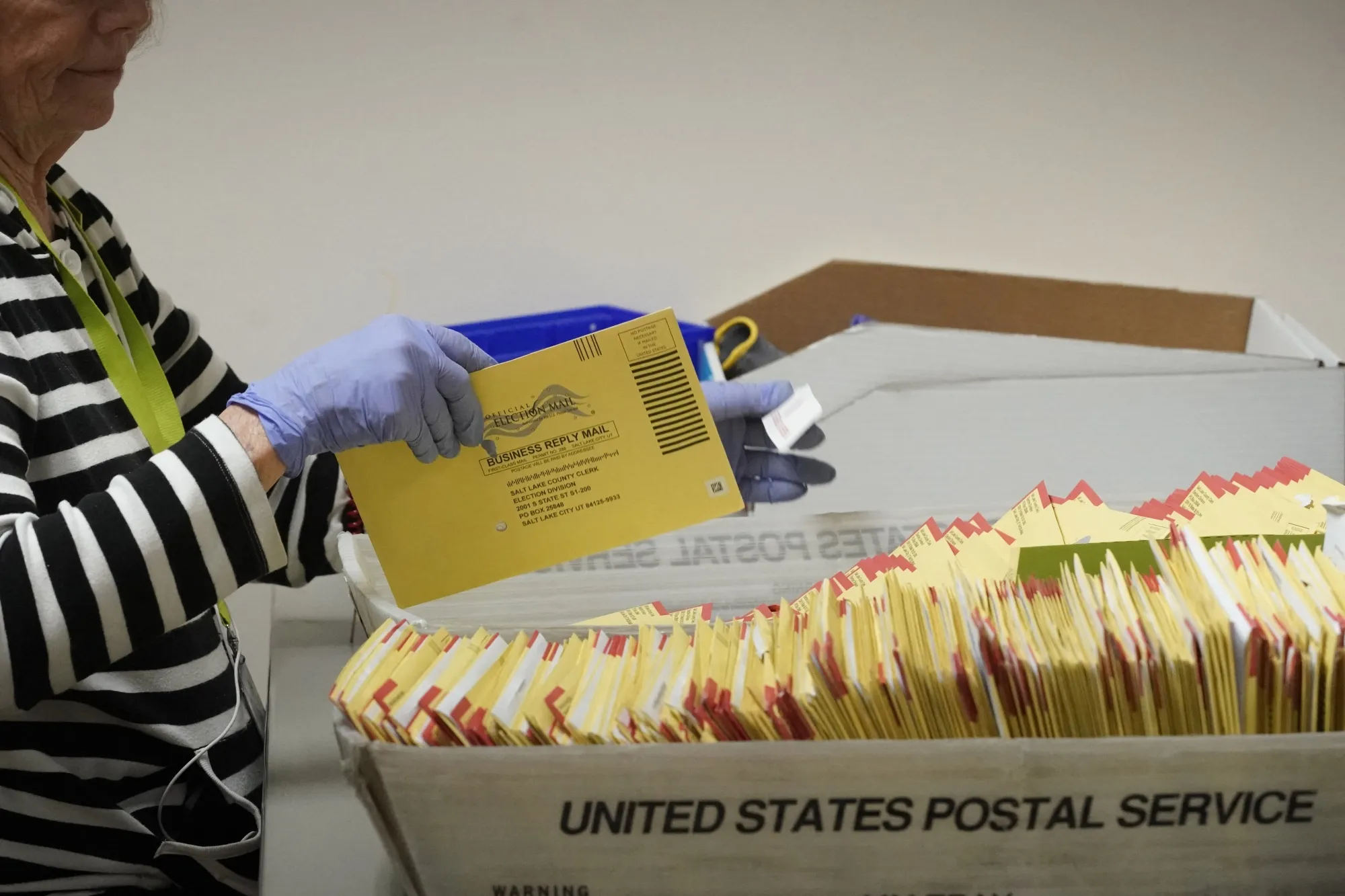 Supreme Court Mail Ballot Case Could Undermine 2026 Midterms - Bloomberg