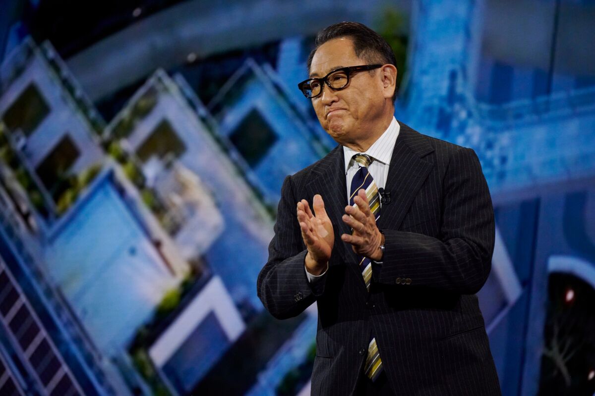 Akio Toyoda Buyout Plan Lifts Shares, Raises Governance Concerns