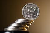 South African Rand Rebound Snaps Streak of Weekly Losses