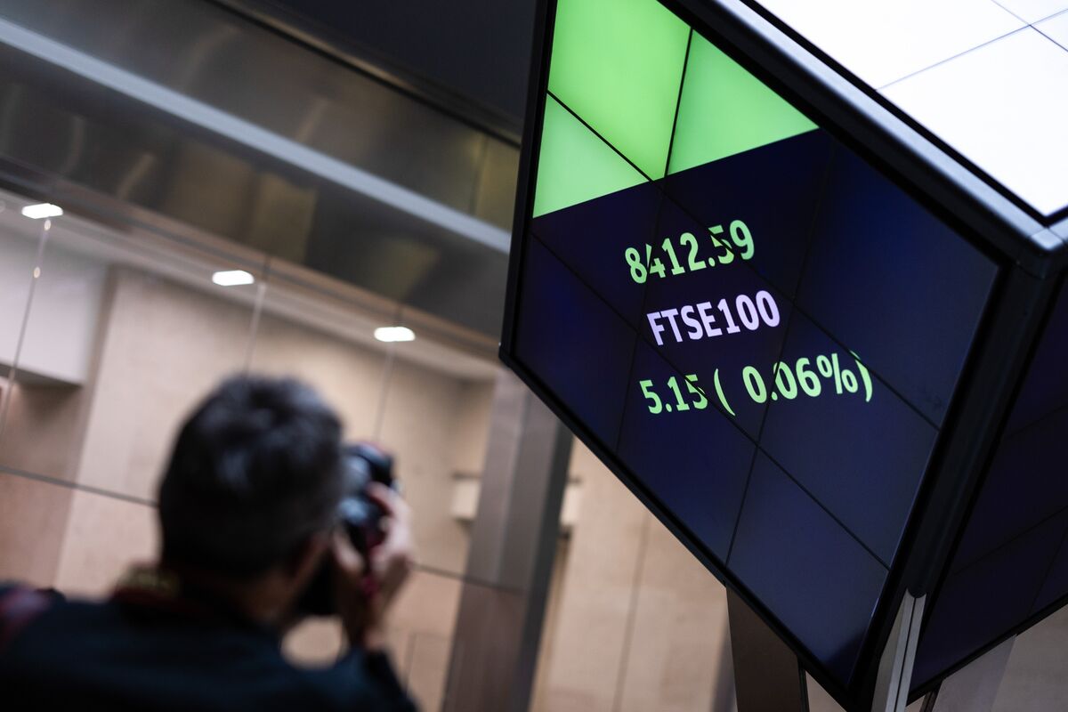 2025 Has Proved A Vintage Year For the FTSE 100 - Bloomberg