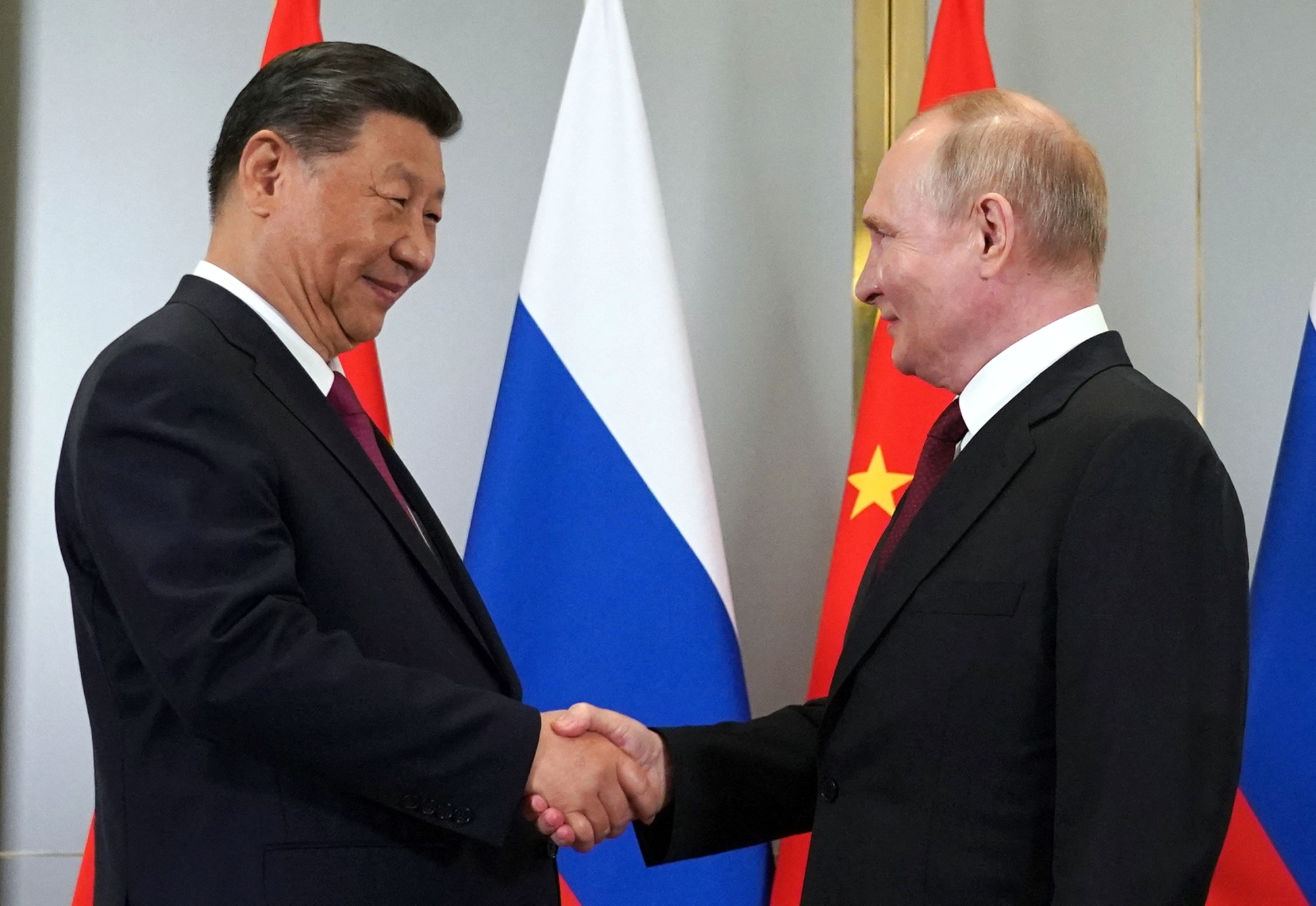 RussiaChina de facto Alliance Why Putin and Xi Are So Close Bloomberg
