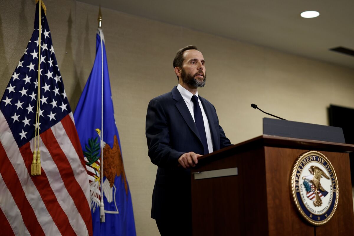 assets.bwbx.io image