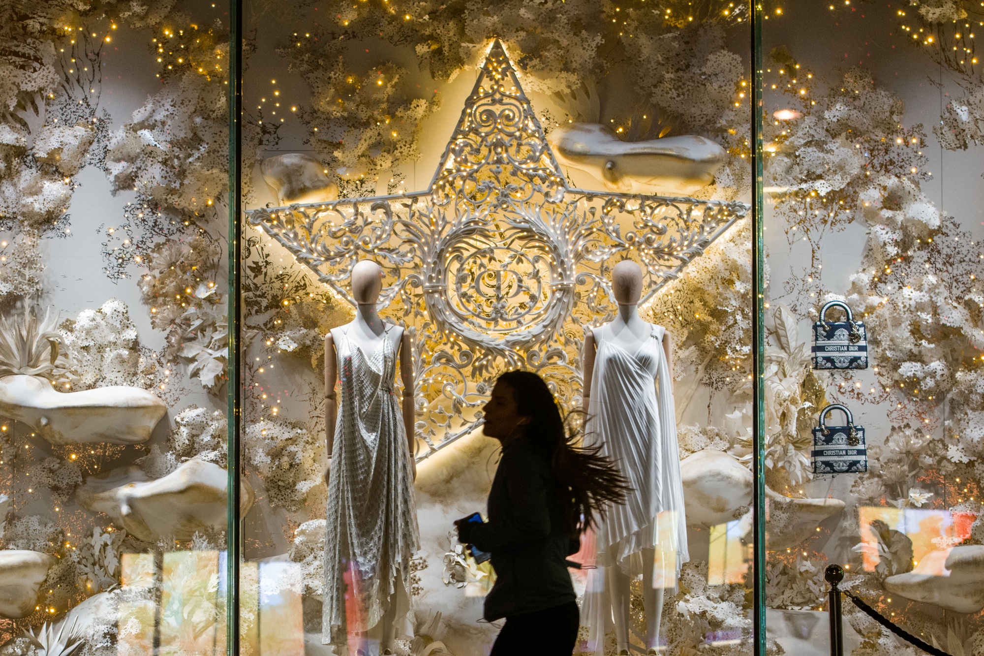 LVMH Posts Record Sales as Shoppers Snap Up Couture, Cognac (LVMUY