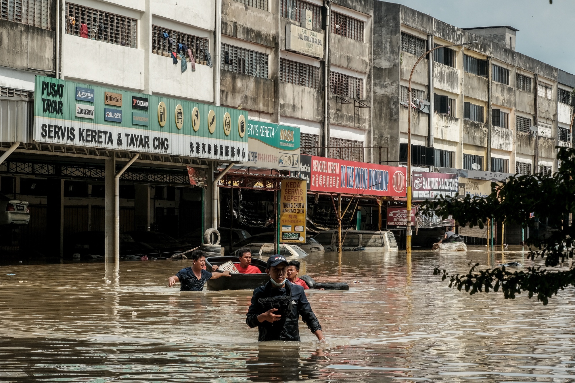 Malaysia Election: Health Minister Says Votes During Year-End Floods ...