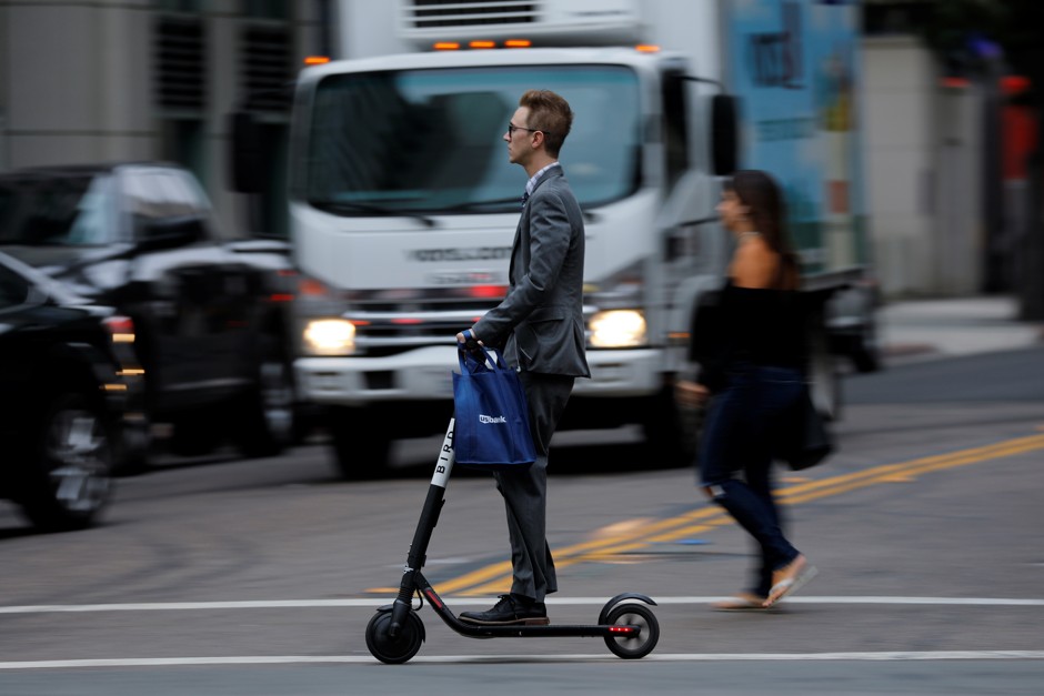 Are Electric Scooters Safe? Study L.A. Injuries - Bloomberg
