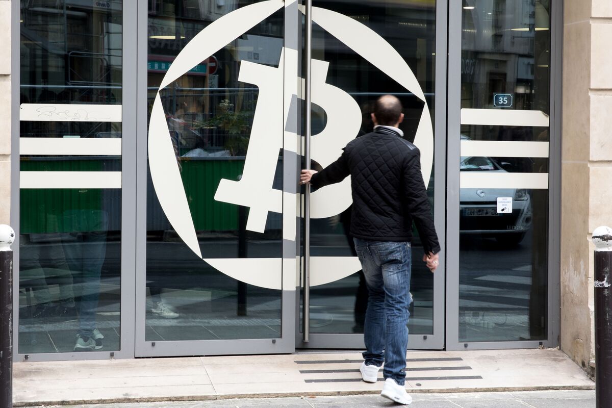 仮想通貨は生涯最大のバブルとノボグラーツ氏－ビットコインには強気 - Bloomberg