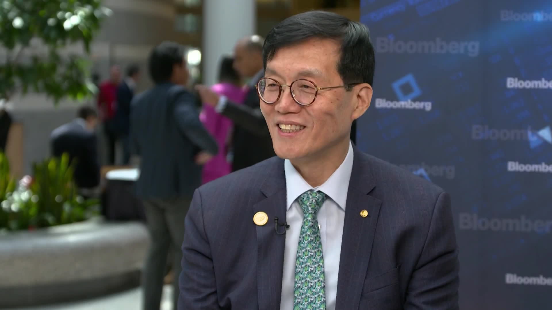 Watch BOK’s Rhee On Bank Turmoil, Markets, Oil Prices - Bloomberg