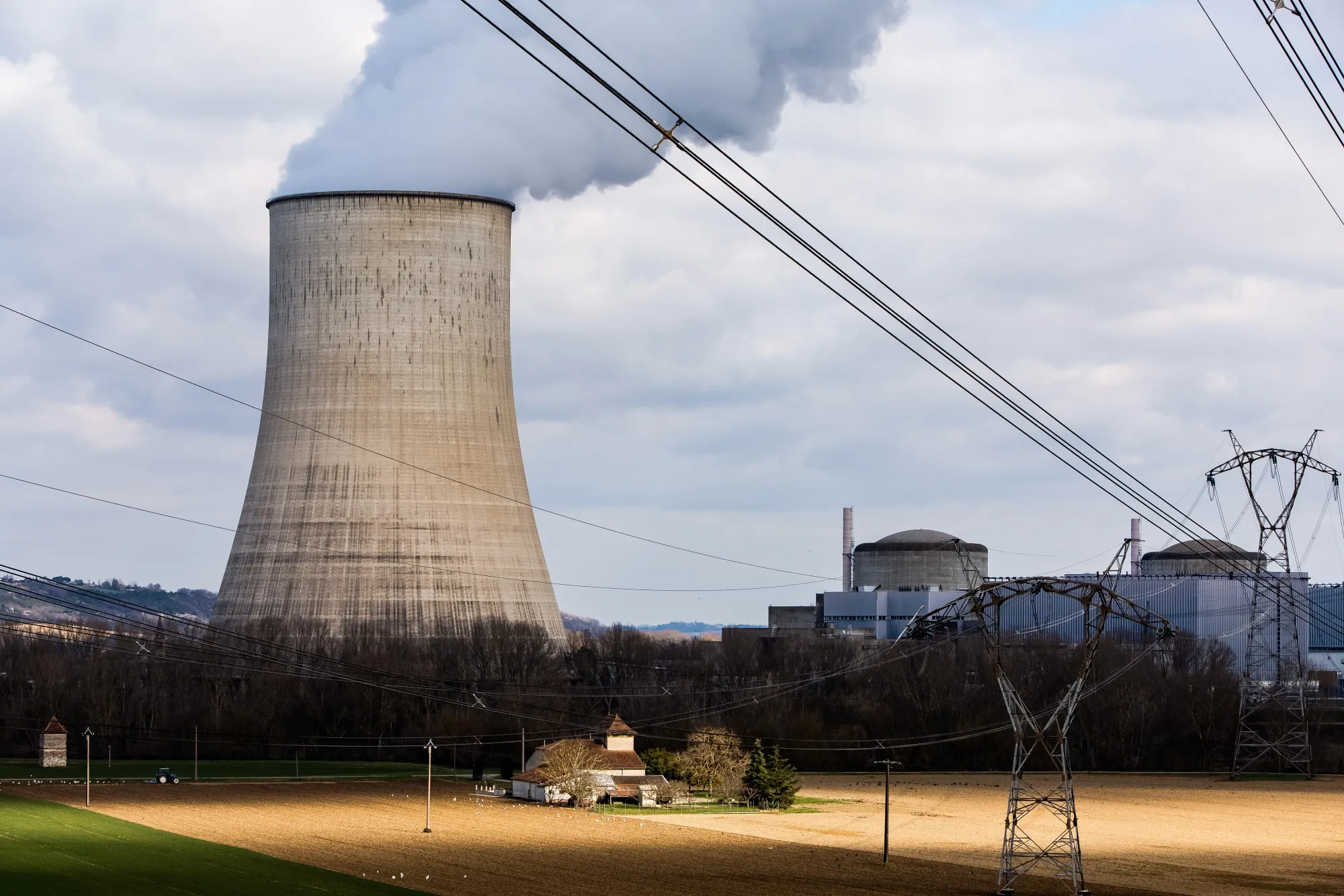French Minister Calls for Equal Treatment for Nuclear in EU Laws - Bloomberg