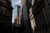 U.S. Stocks Fluctuate As Investors Keep An Eye On Washington