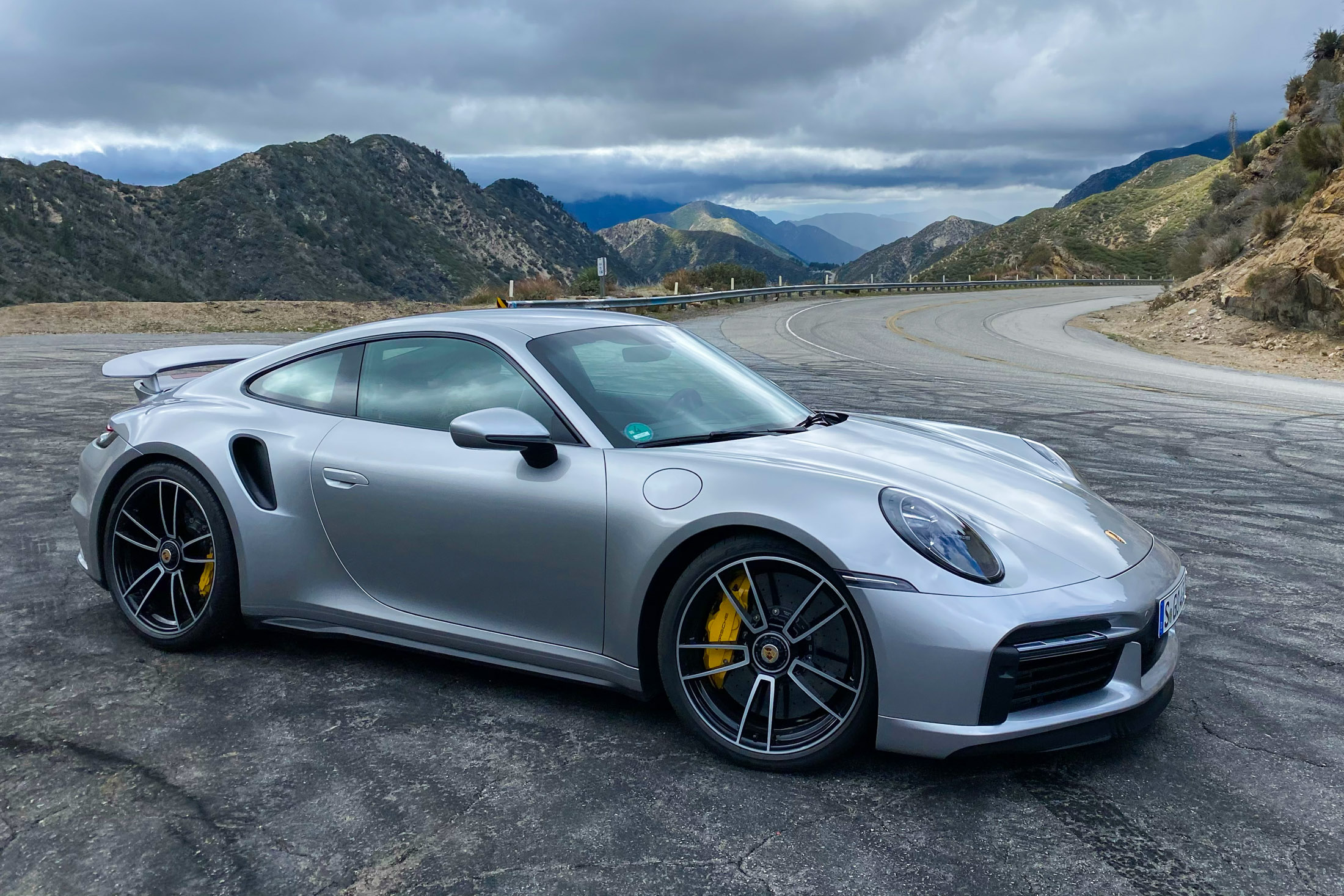 21 Porsche 911 Turbo S Review A New Benchmark For Sports Cars Bloomberg