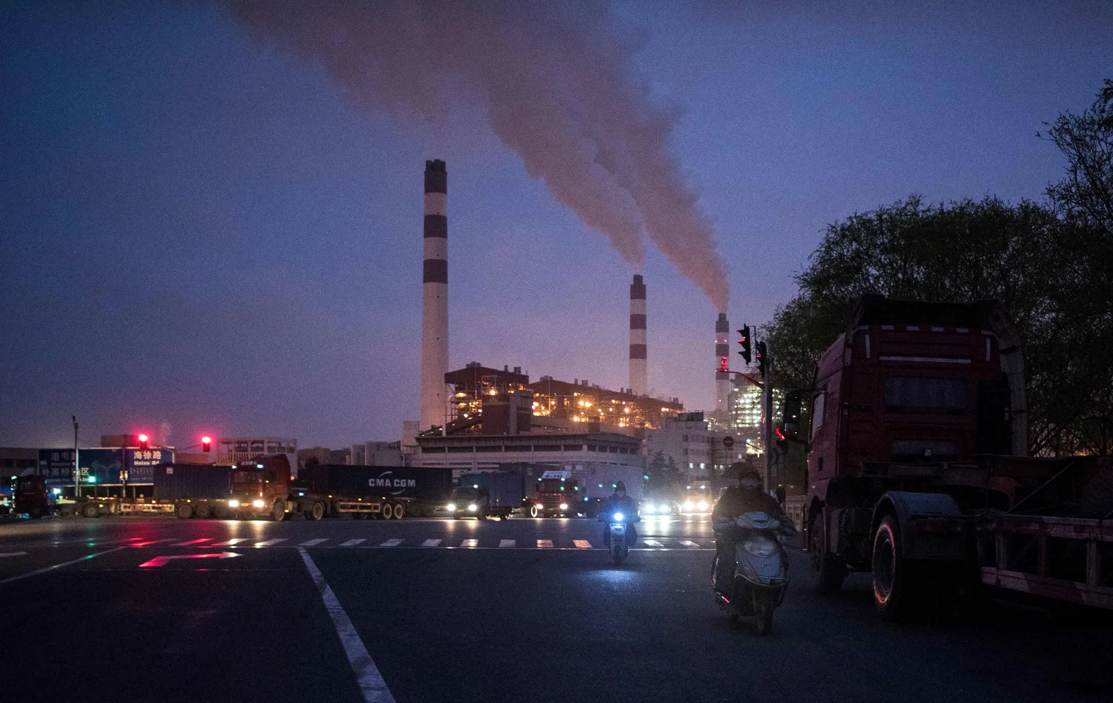 The Shanghai Waigaoqiao coal power plant in Shanghai.
