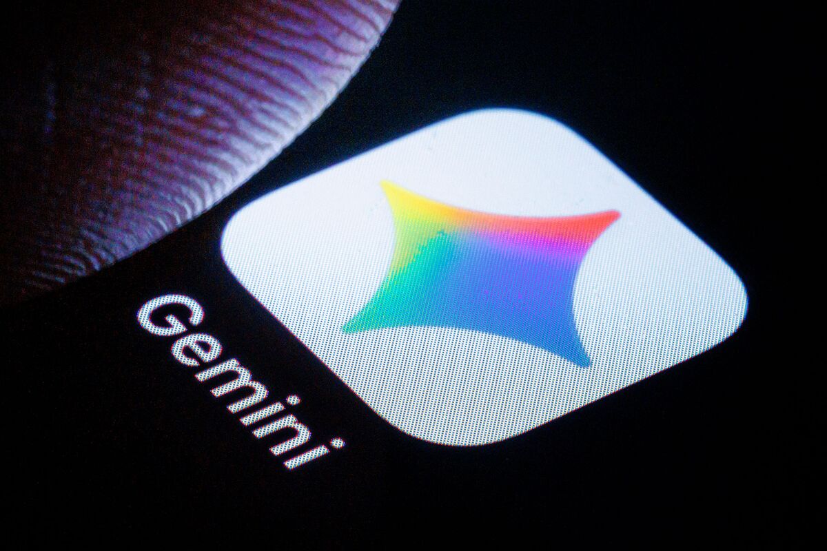 Google Shares Gain on Report of Chip to Boost AI Efficiency