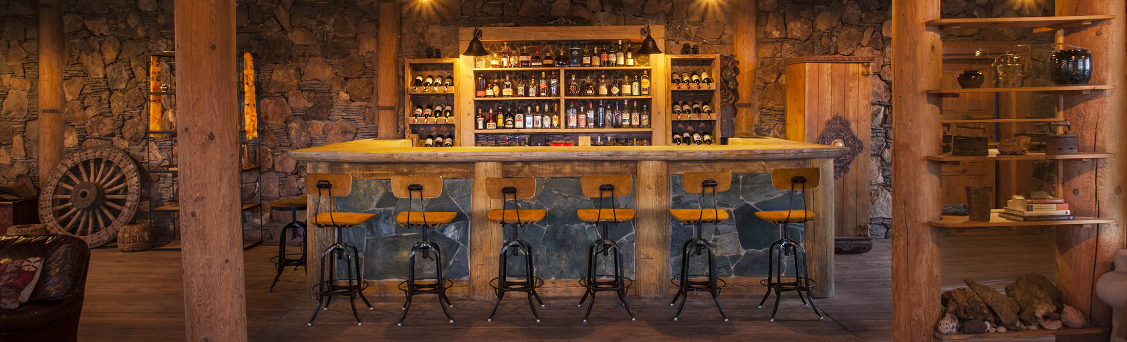 Earn Your Drink at These Incredibly Hard-to-Reach Bars and Pubs - Bloomberg