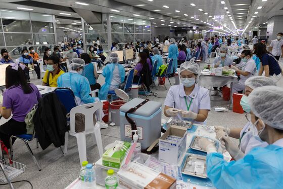 China’s Sinovac Shot Cleared for Wider Global Use by the WHO