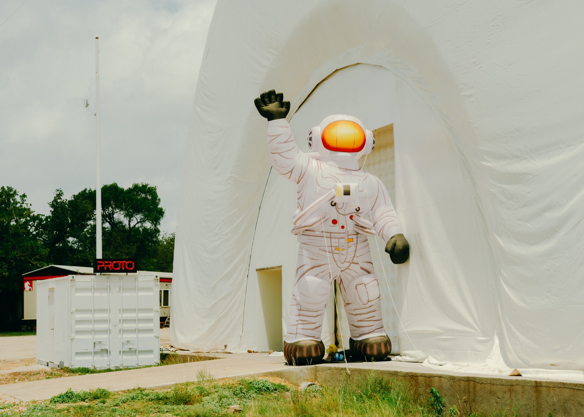 bloomberg.com - Joe Lovinger - Texas Ranch Lures Futuristic Startups to Revive US Manufacturing