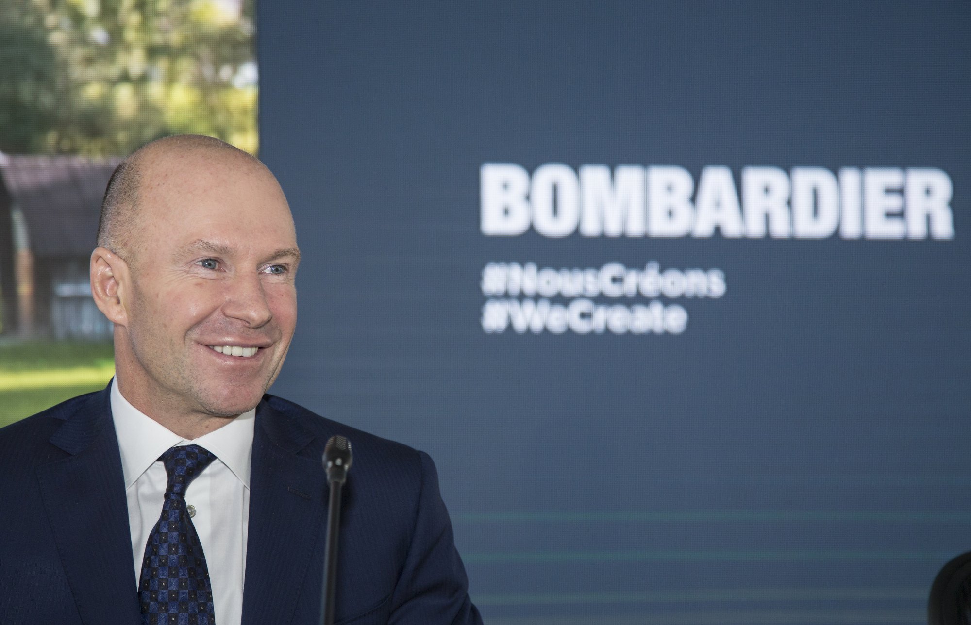 Bombardier Investors Spurn CEO Optimism as Bonds, Stock Drop Bloomberg