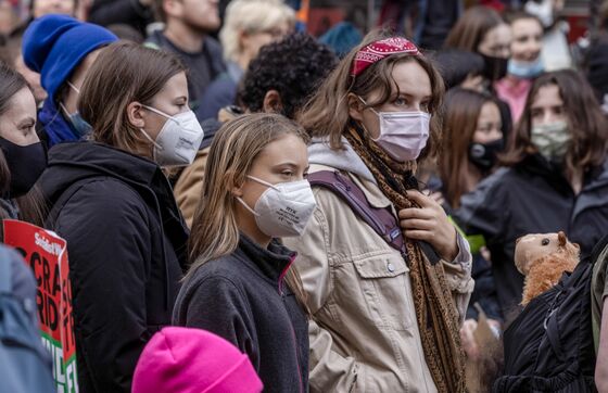 Thunberg Sets Slogan for COP26 in Scotland’s City of Protest