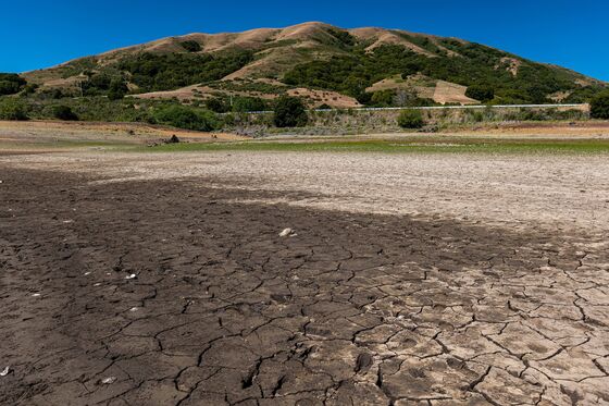 California’s Epic Drought Is Parching Reservoirs and Worrying Farmers