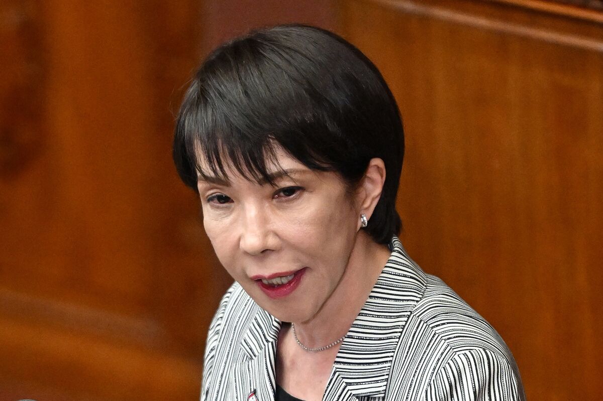 Japan’s Takaichi Shifts Economic Policy With Looser Budget Goal