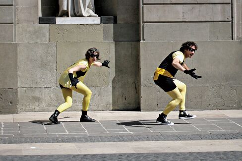 Colau (left) and a fellow protester in 2007.