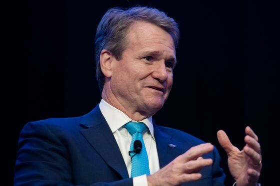 Bank of America’s Headcount Rises for First Time in a Decade