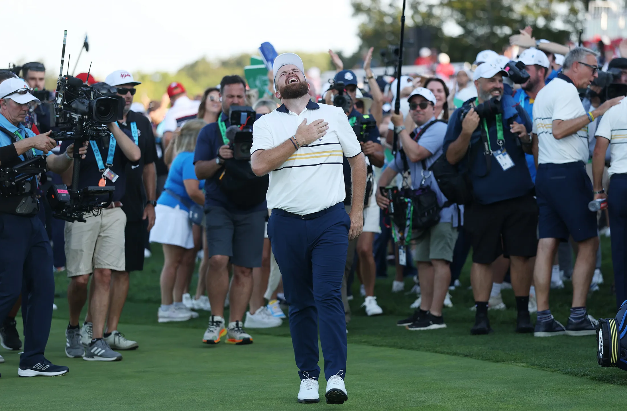 Shane Lowry of Team Europe reacts after his putt to halve the hole, and retain the Ryder Cup, at Bethpage State Park Golf Course in Farmingdale, New York, on Sept.&nbsp;28.