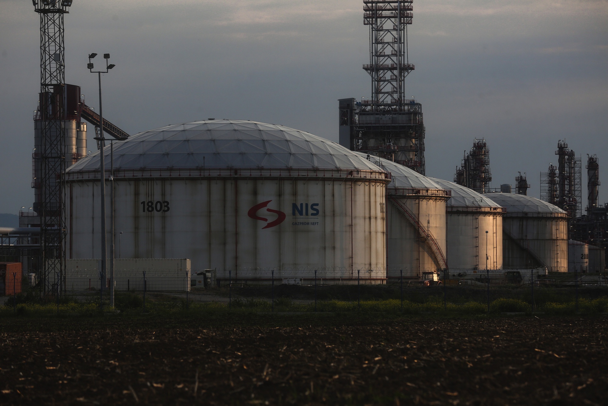 Gazprom PJSC Oil Operations in Serbia as Oil Bounces After Plunging to $10