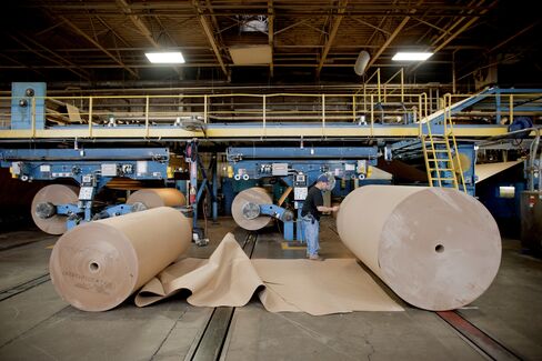 Manufacturing in Philadelphia Fed Region Expands at Slower Pace