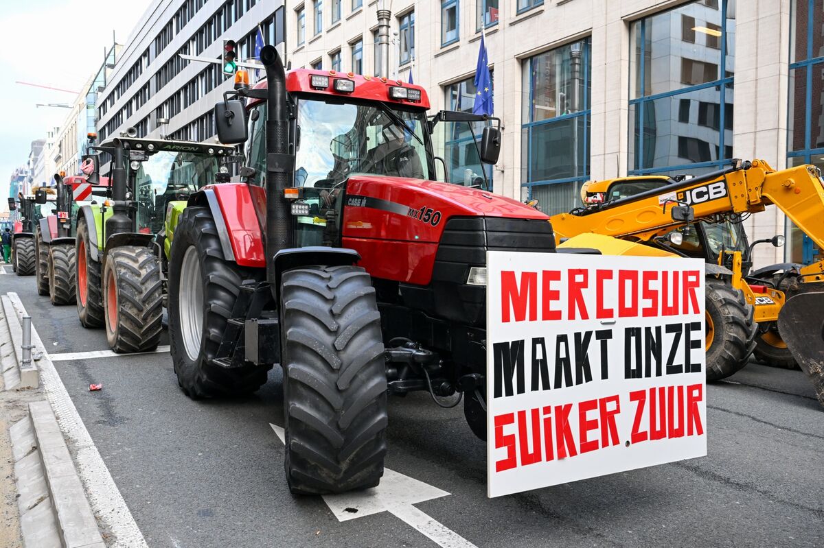 assets.bwbx.io image