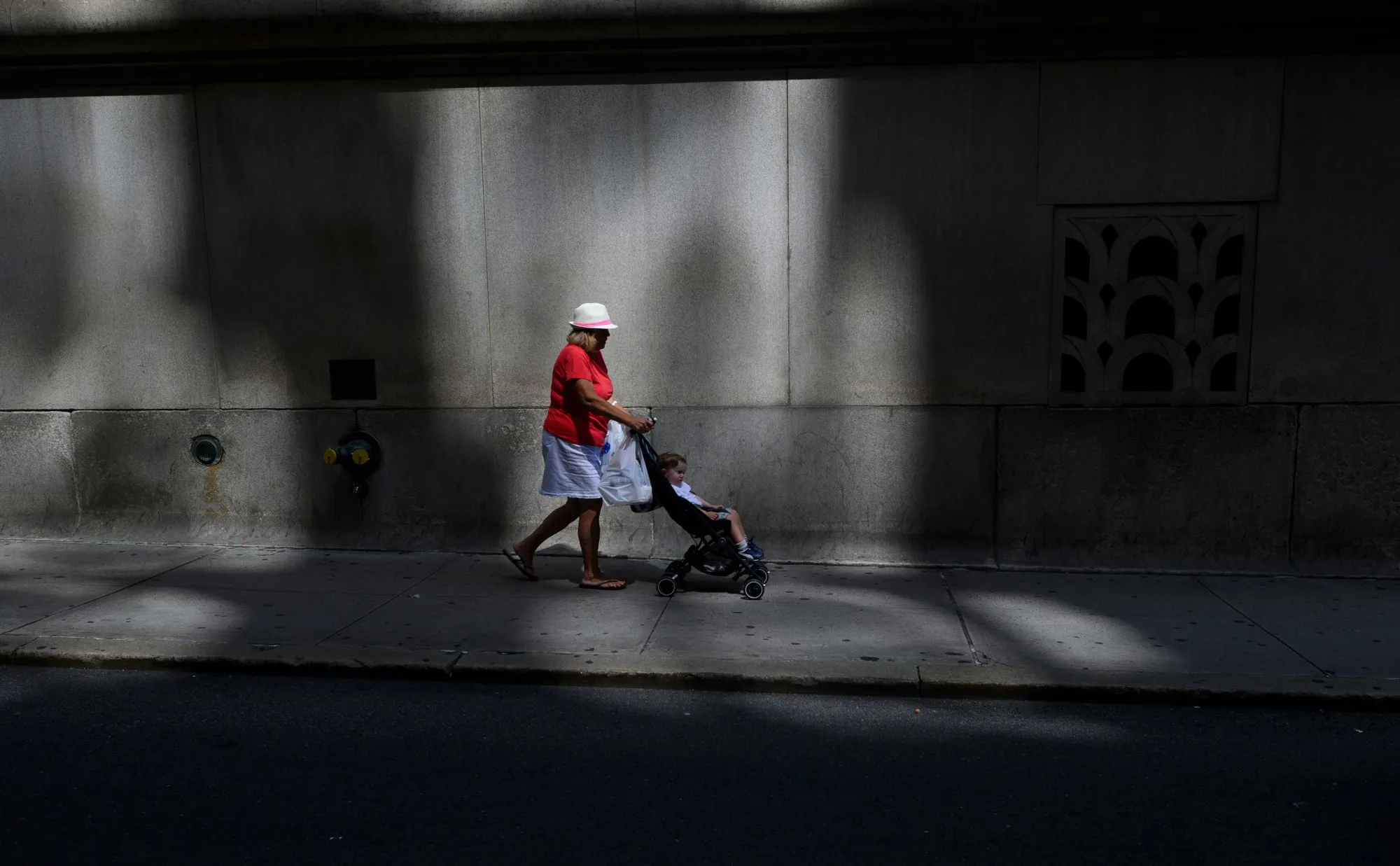 A New York City guaranteed income program is giving monthly payments to pregnant women and new mothers in high-poverty NYC neighborhoods.&nbsp;