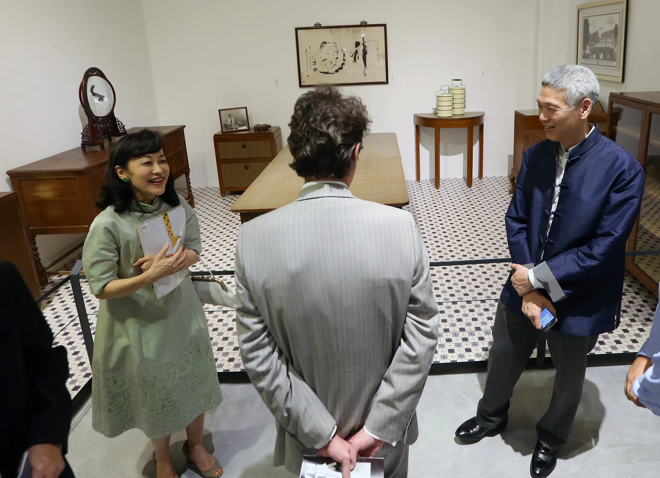 Lee Suet Fern, left, with&nbsp;Lee Hsien Yang in 2015.